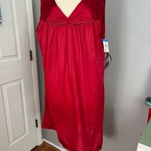 NWT Vintage Vanity Fair Red Nightgown